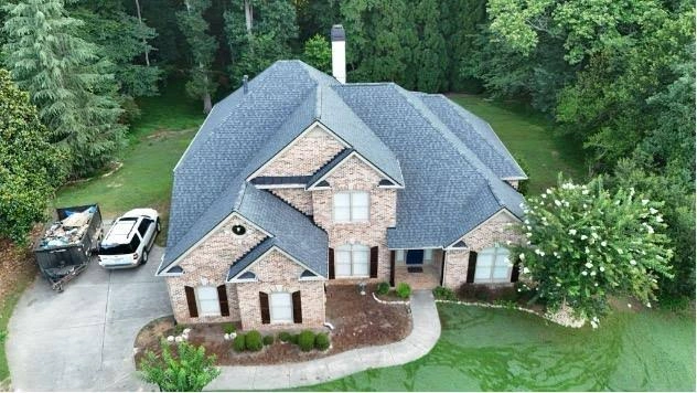 Top Family-Owned Roofing Companies in Peachtree City, GA